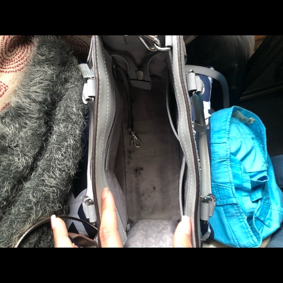Grey Michael Kors bag. Gently used - Picture 2 of 2
